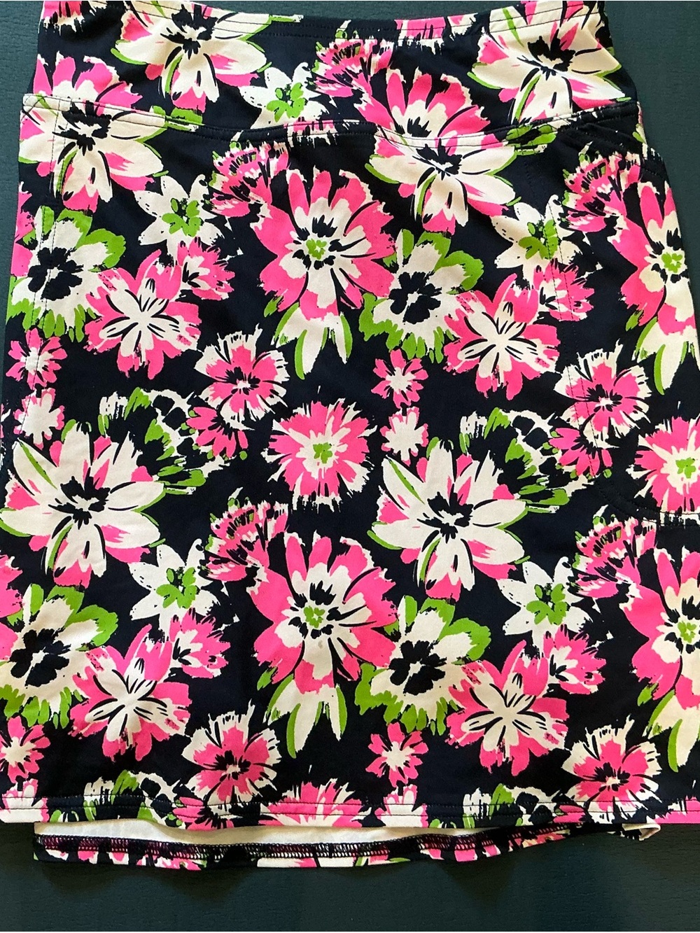 Jofit 17” skort Floral Splash (navy,pink,green, white) series.